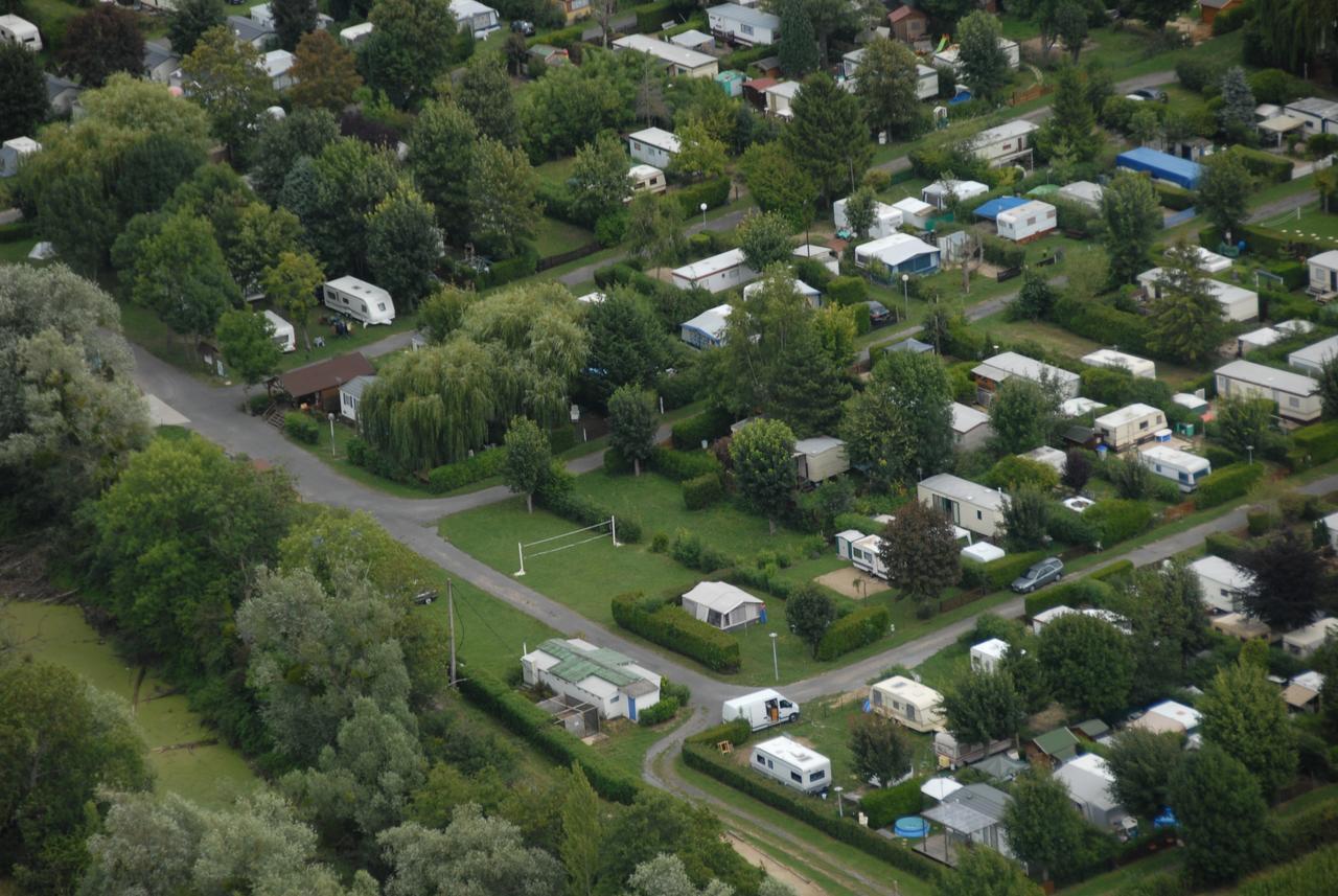 格鲁休闲设施露营地 Mousseaux-sur-Seine 外观 照片